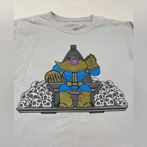 Marvel loot wear boys T-shirt size large